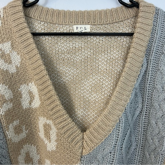 POL Leapard Print/Color Block Cable Knit Deep V-neck Oversized Sweater Size M - Picture 3 of 13